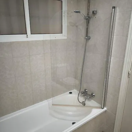 شقة Tango فوينخيرولا